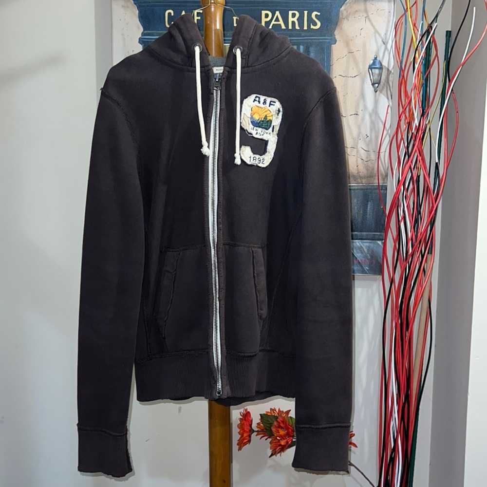 Abercrombie & Fitch . Brown long sleeve muscle hoody
